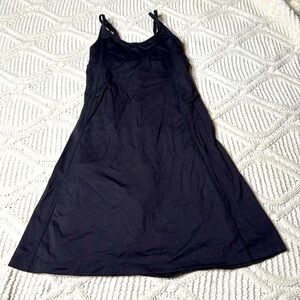 Universal standard black game dress size small